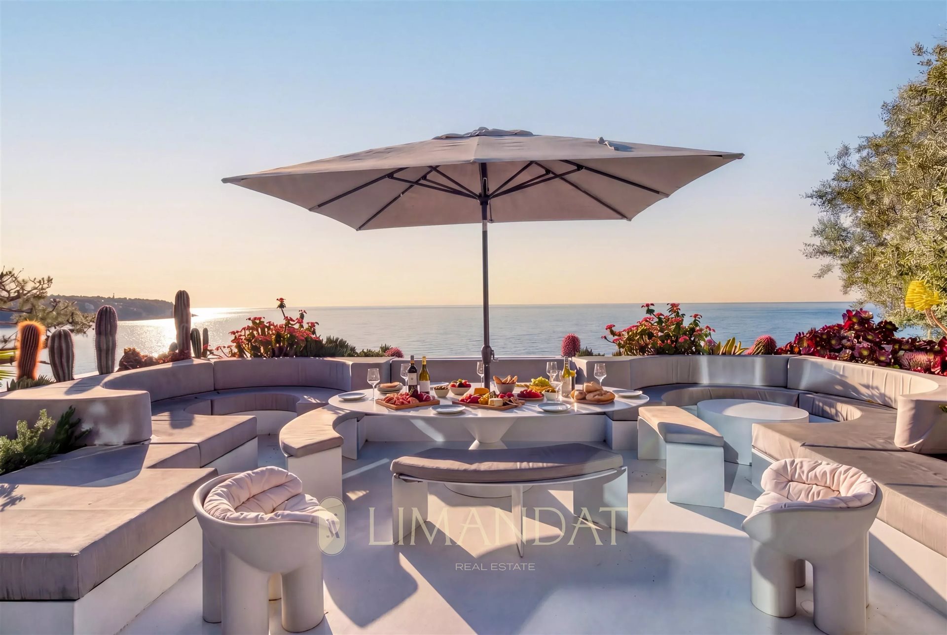 Maison à vendre, 350m², Roquebrune-Cap-Martin