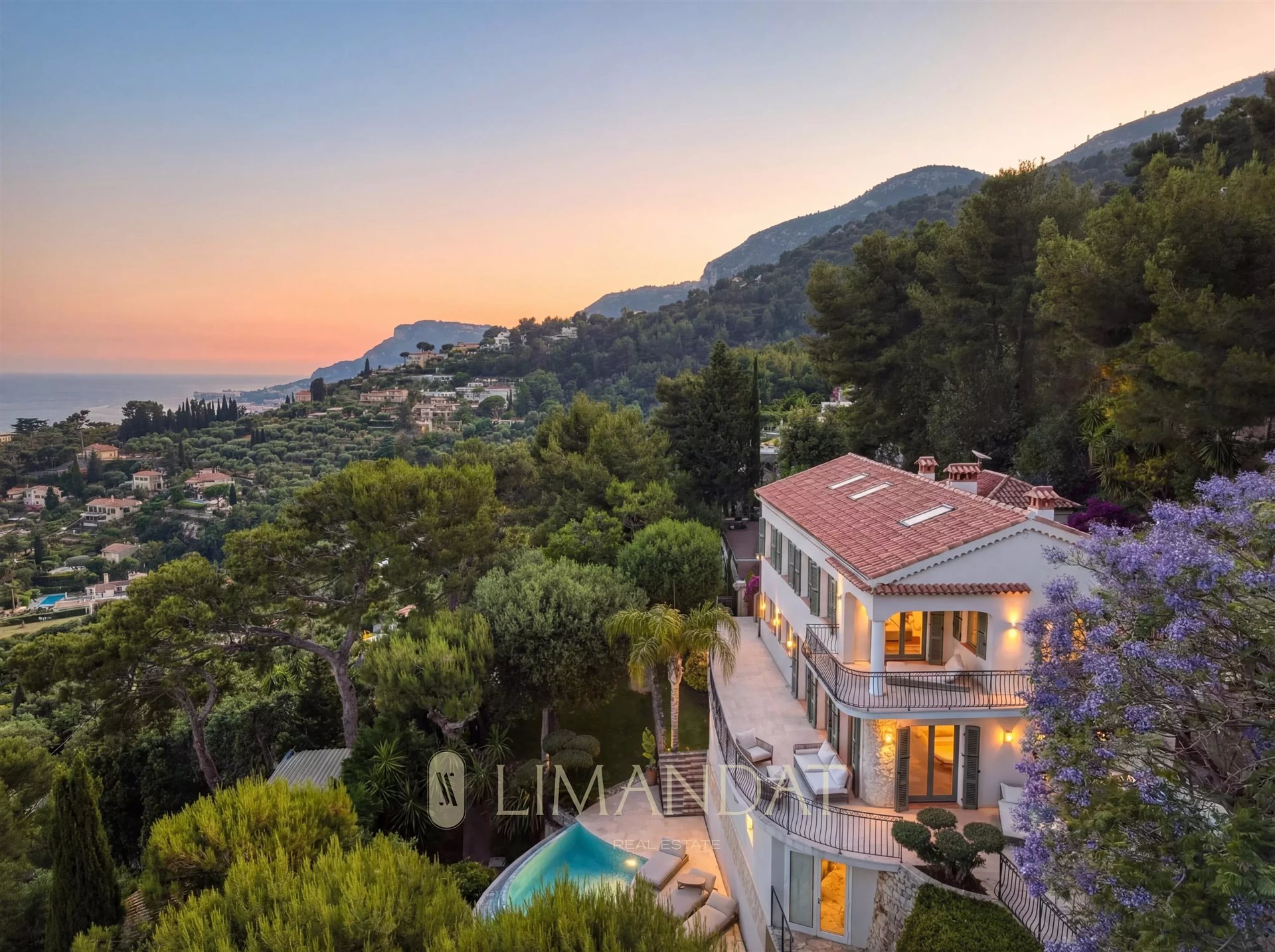 Maison à vendre, 200m², Roquebrune-Cap-Martin