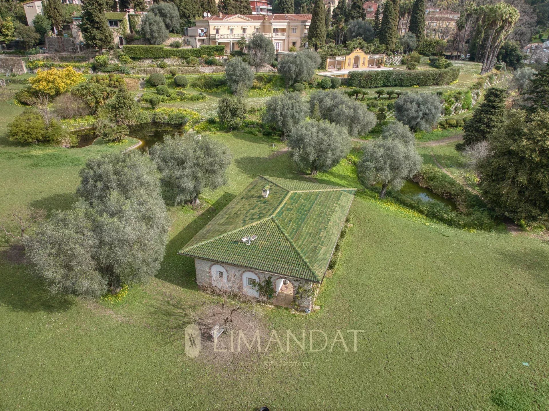 Maison à vendre, 856m², Menton