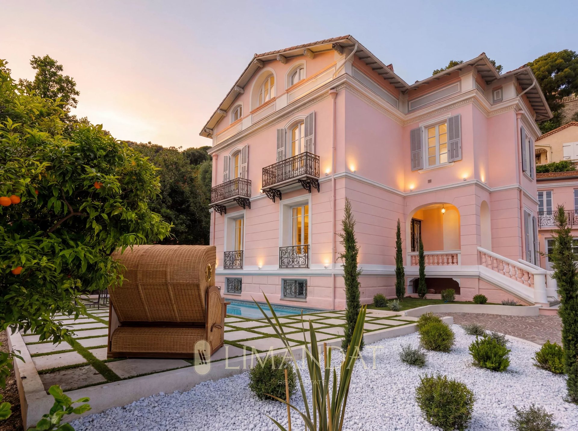 Maison à louer, 430m², Beaulieu-sur-Mer
