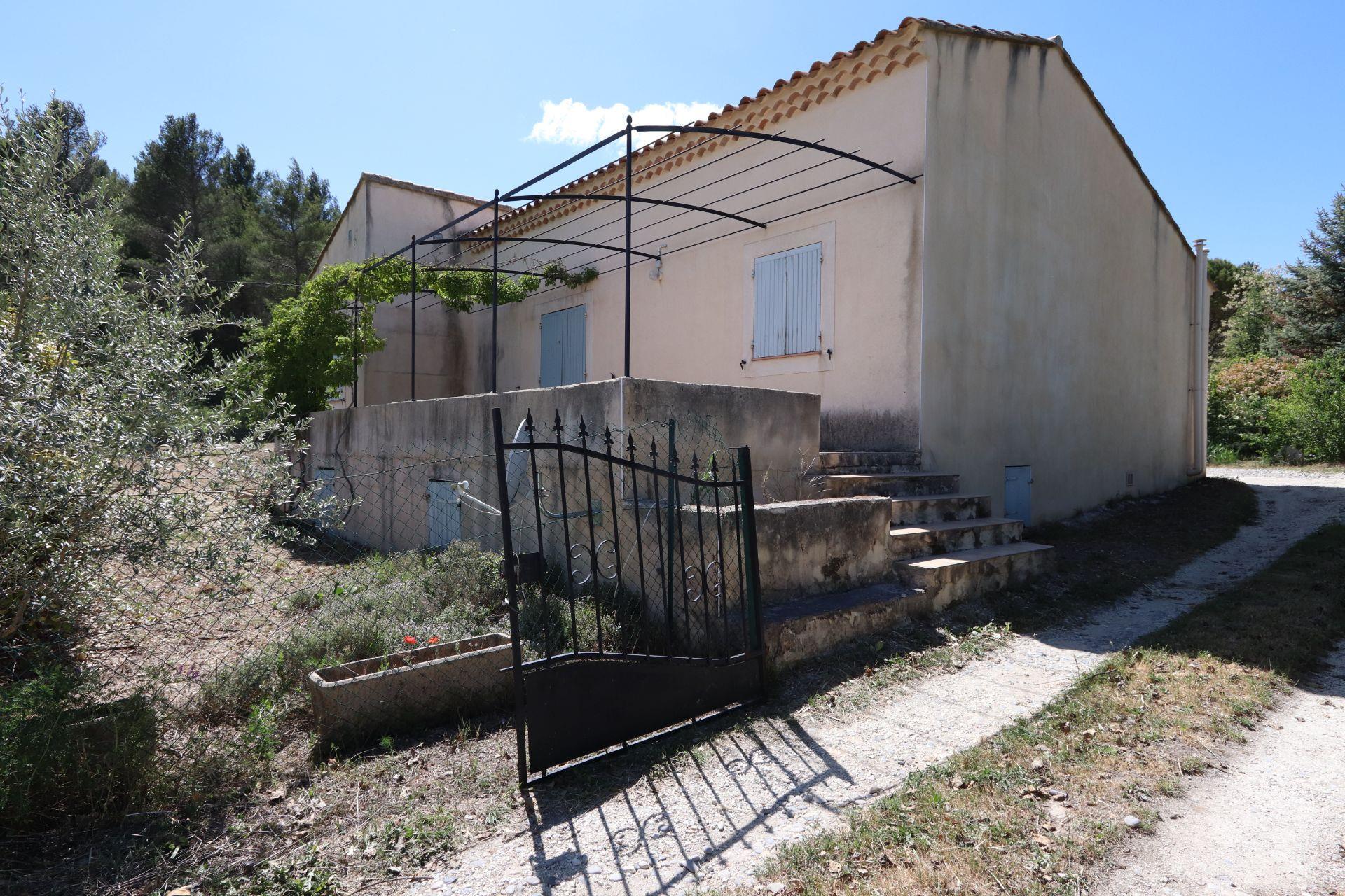 Maison à vendre, 98m², Saint-Saturnin-lès-Apt