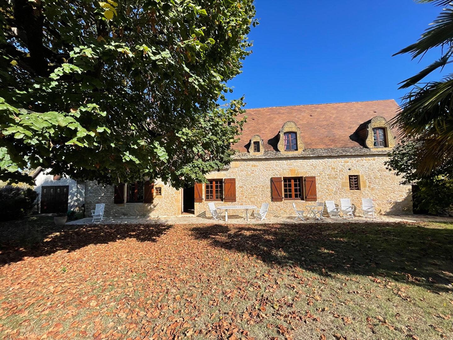 Maison à vendre, 130m², Sergeac