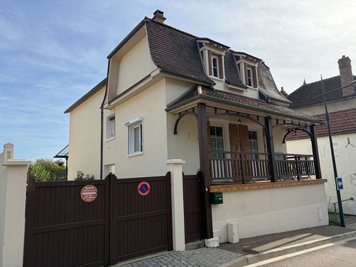 Maison 5 pièces 111 m² · à Saint-Florentin · 111 m² · 175 000 €