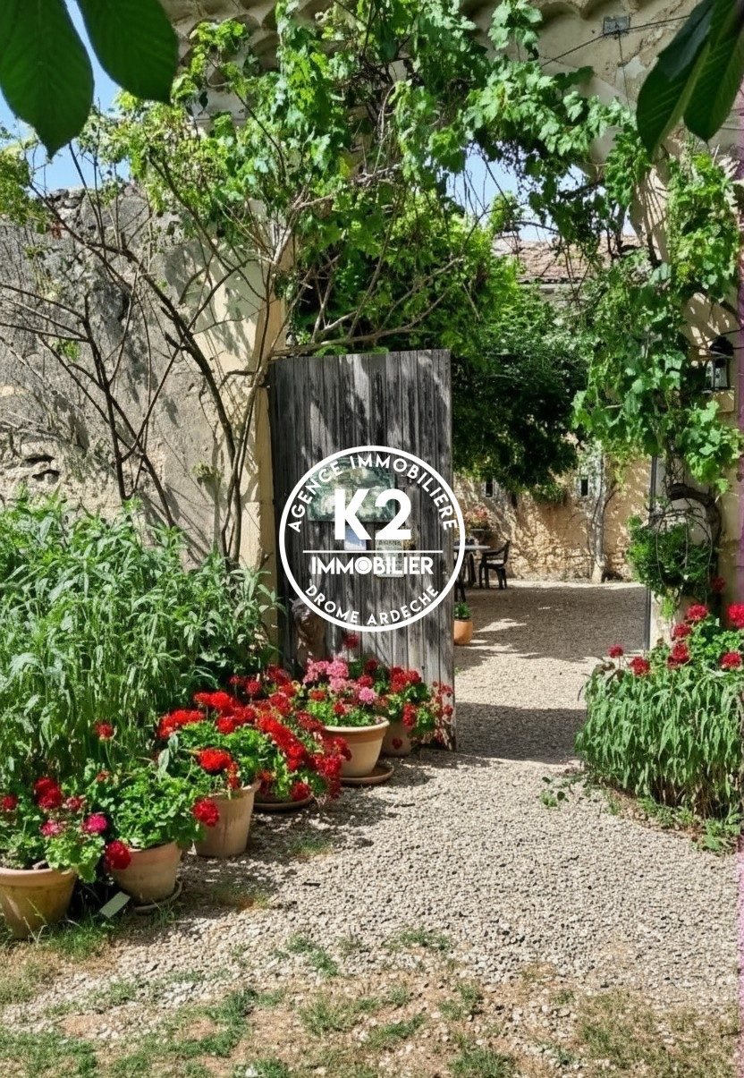 Maison à vendre, 486m², Sauzet