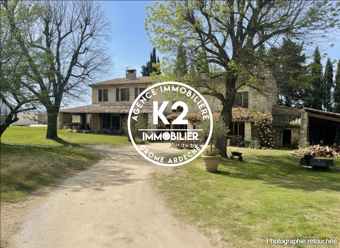 Maison à vendre, 380m², Sauzet
