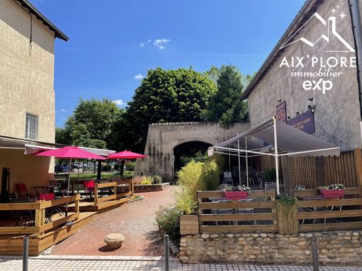 Local commercial 130 m² · à Meximieux · 130 m² · 229 900 €