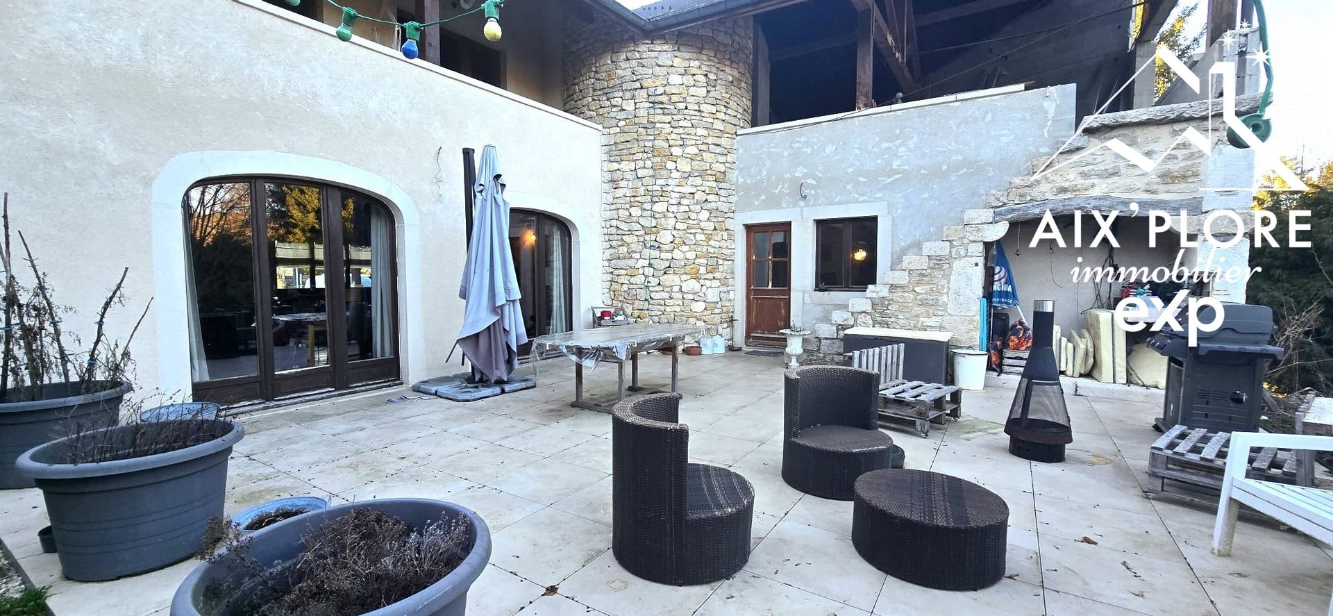 Maison à vendre, 266m², Brénod