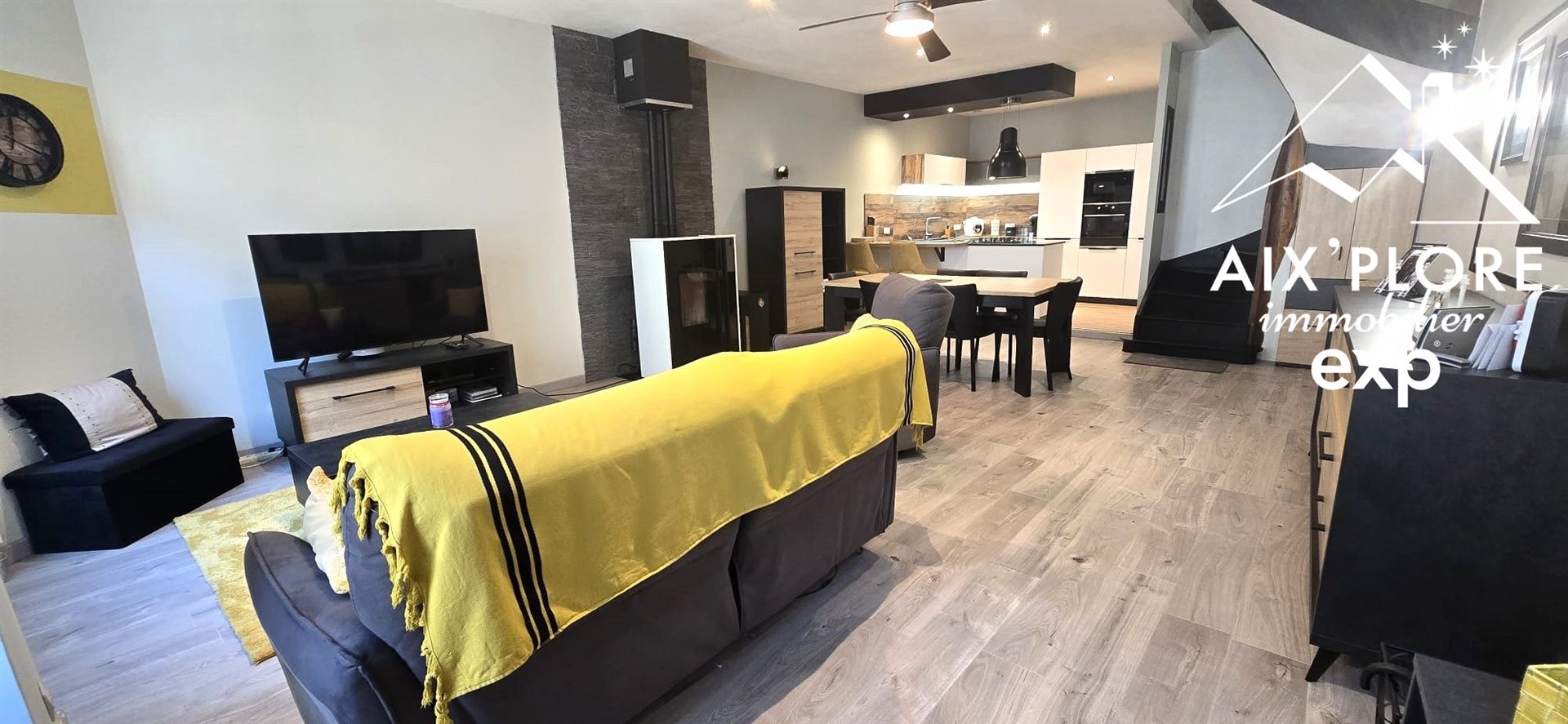 Maison à vendre, 163m², Ambronay