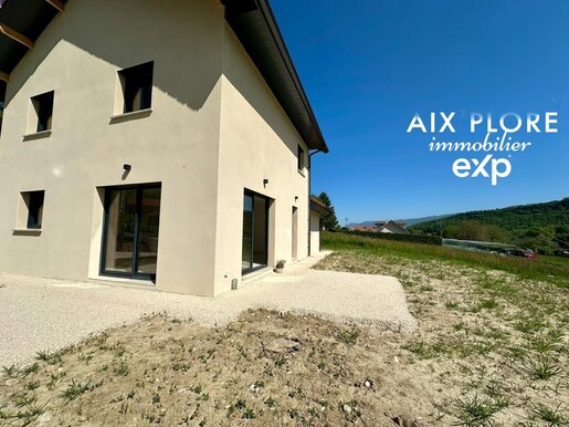 Maison 4 pièces 103 m² · à Saint-Pierre-de-Curtille · 103 m² · 399 000 €
