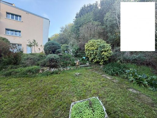 Maison 6 pièces 145 m² · à Sèvres · 145 m² · 575 000 €