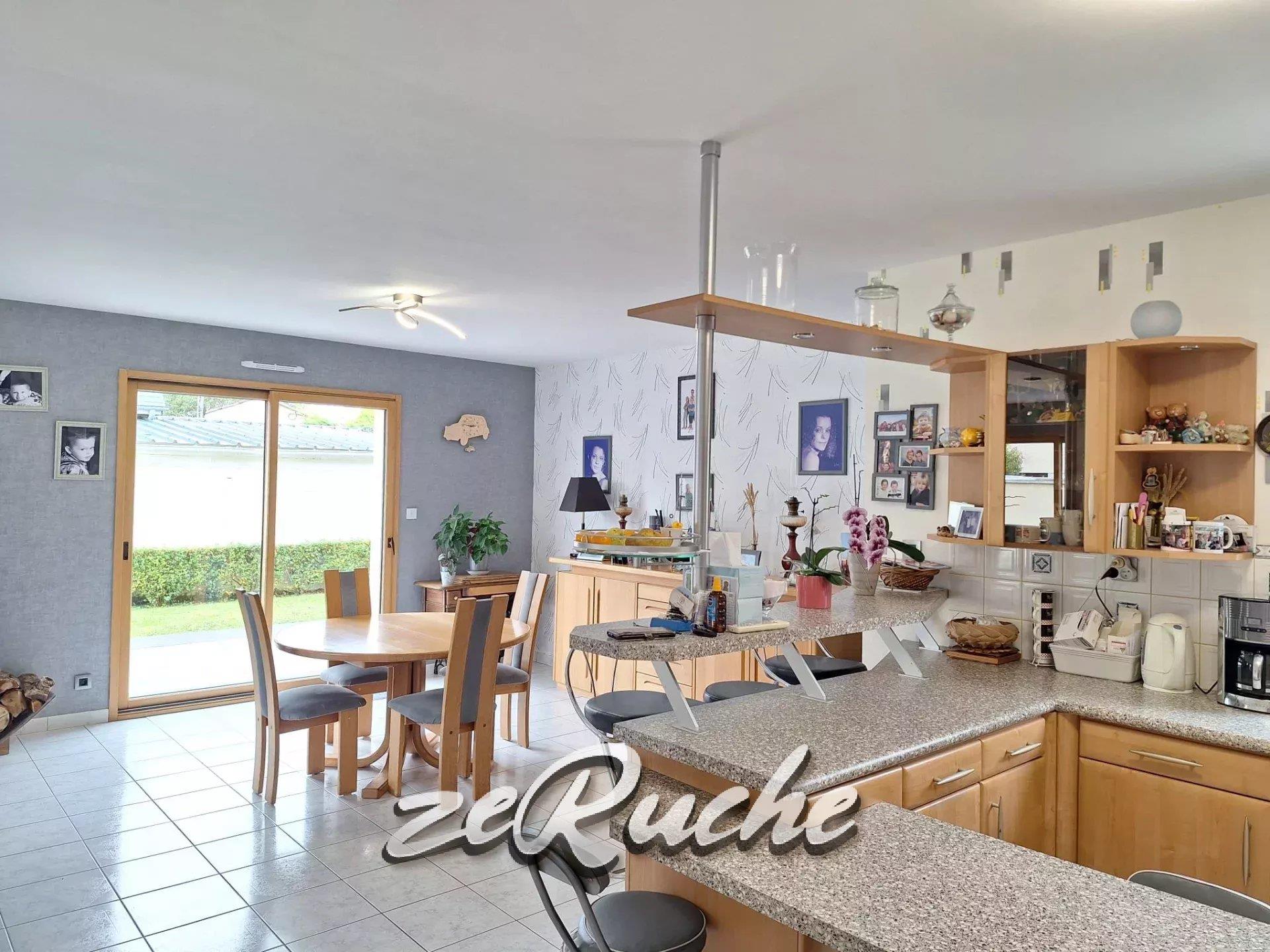 Maison à vendre, 153m², Grandcamp-Maisy