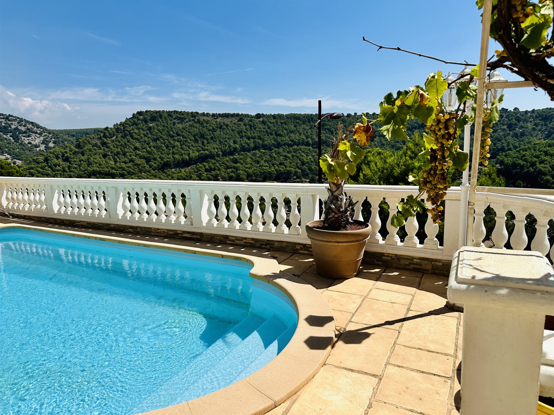 Maison à vendre, 135m², Carnoux-en-Provence