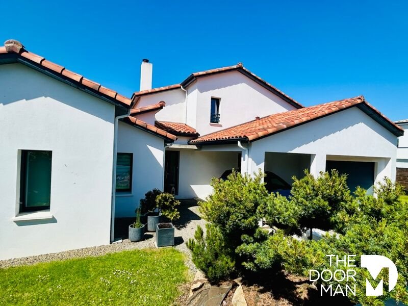 Maison à vendre, 146m², Sainte-Pazanne