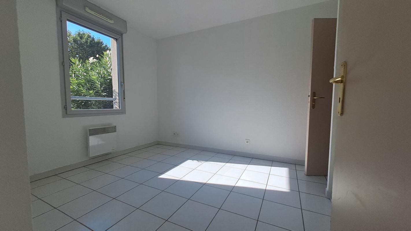 Appartement à vendre, 38m², Arles