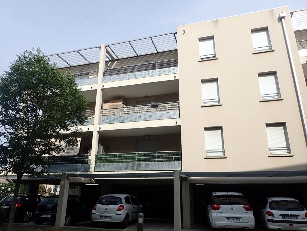 Appartement à vendre, 38m², Arles