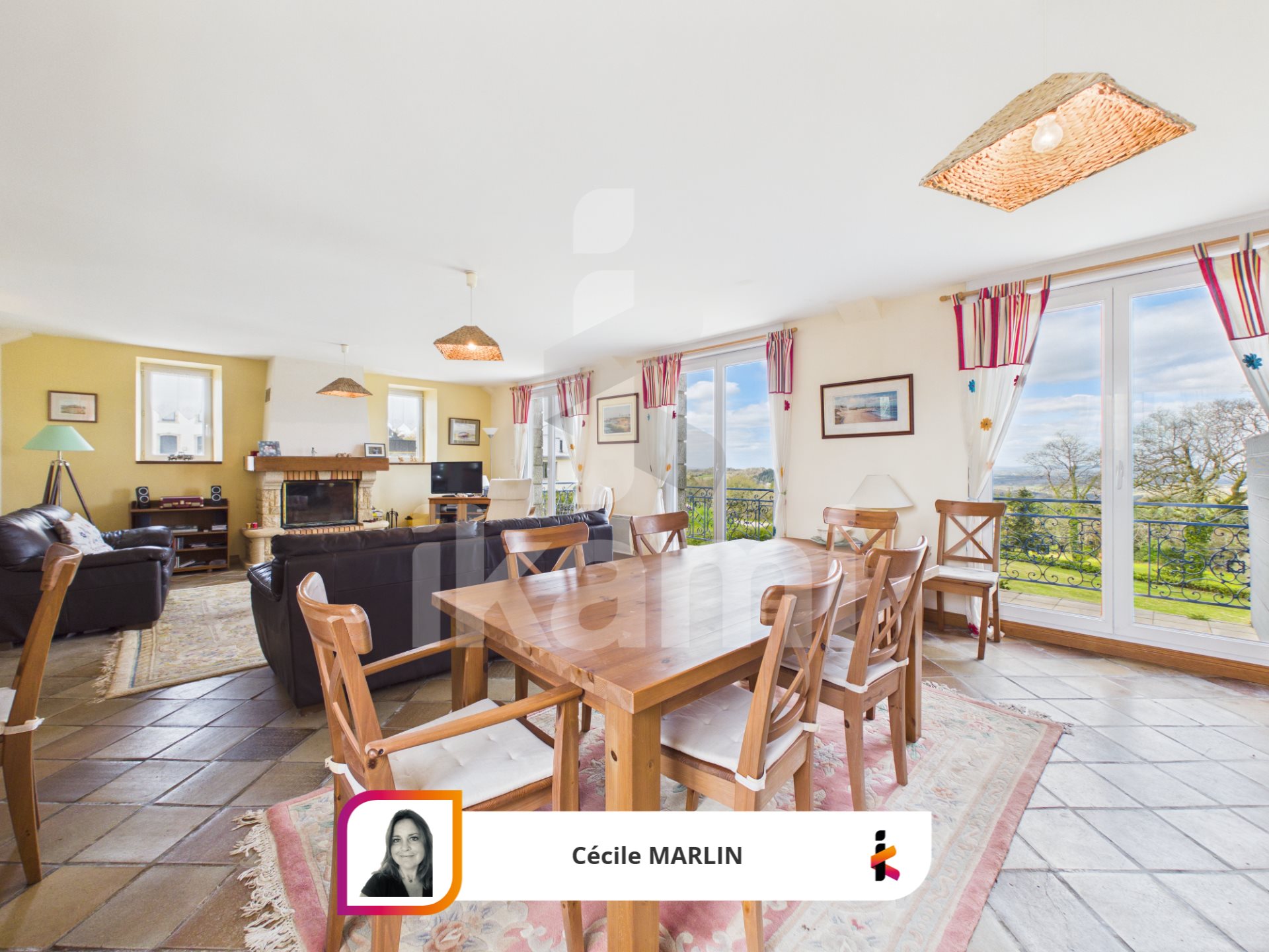 Maison à vendre, 266m², Laz