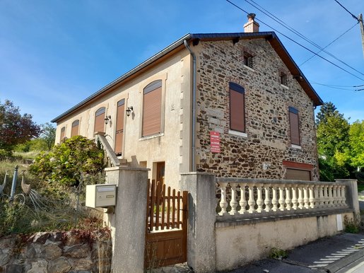 Maison 121 m² · à Saint-Michel · 121 m² · 111 300 €