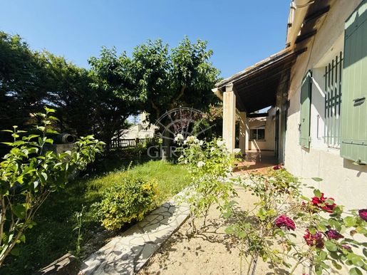 Maison 4 pièces 90 m² · à L'Isle-sur-la-Sorgue · 90 m² · 316 000 €