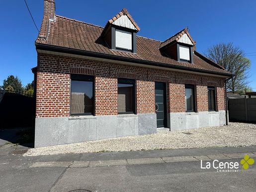 Maison 9 pièces 249 m² · à Landas · 249 m² · 495 000 €