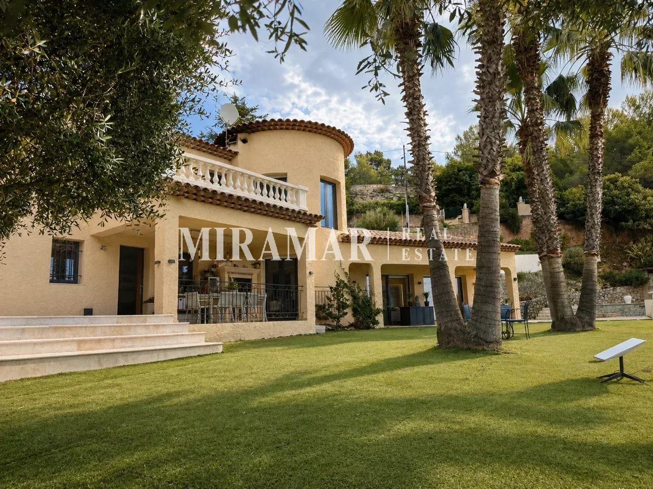 Maison à vendre, 295m², Tourrette-Levens