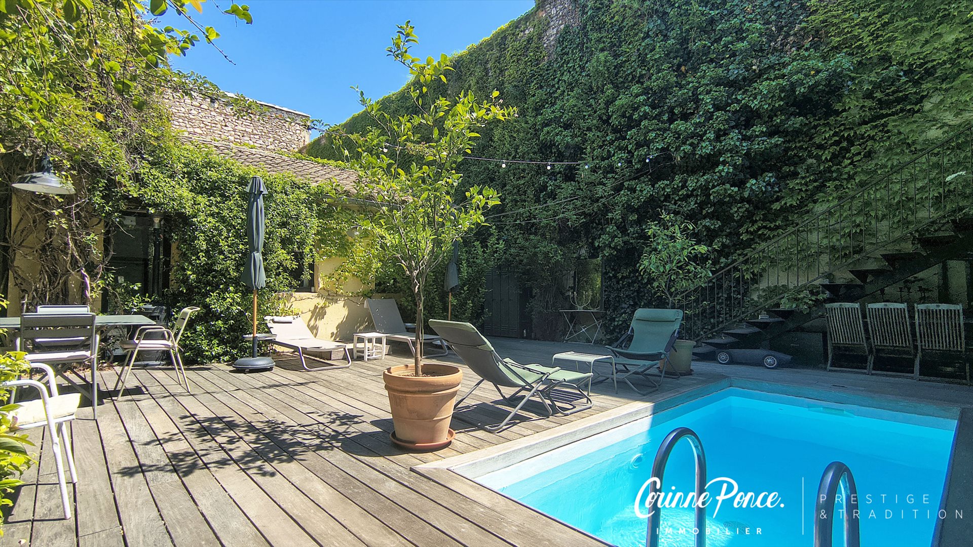 Maison à vendre, 244m², Nîmes