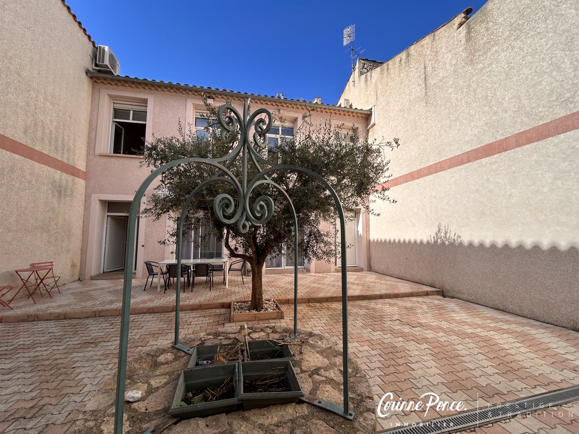 Maison à vendre, 140m², Nîmes