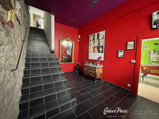 Maison 7 pièces 235 m² · à Nîmes · 235 m² · 685 000 €