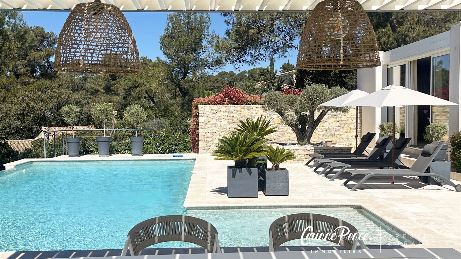Maison à vendre, 220m², Nîmes