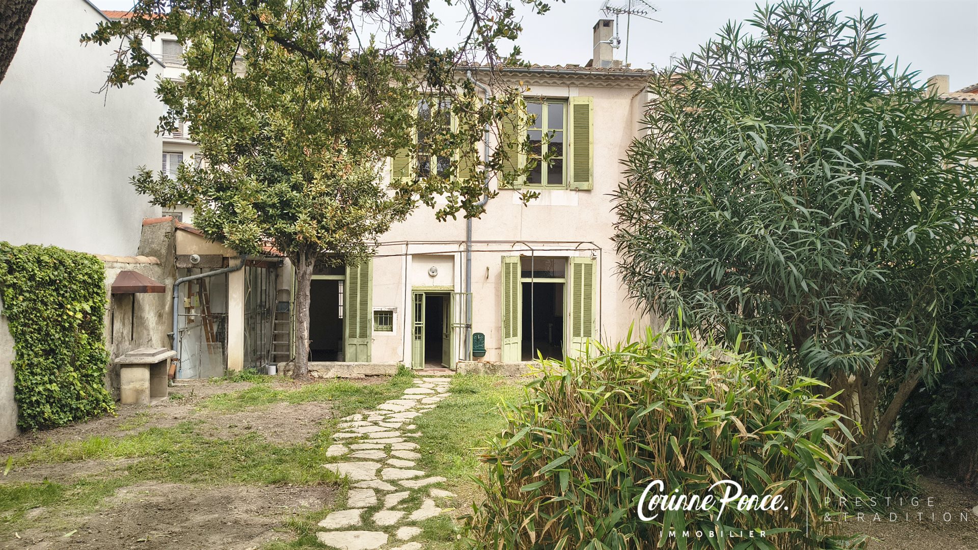 Maison à vendre, 182m², Nîmes