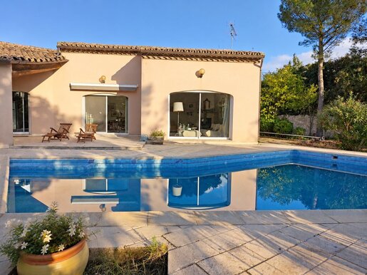 Maison 5 pièces 186 m² · à Nîmes · 186 m² · 583 000 €