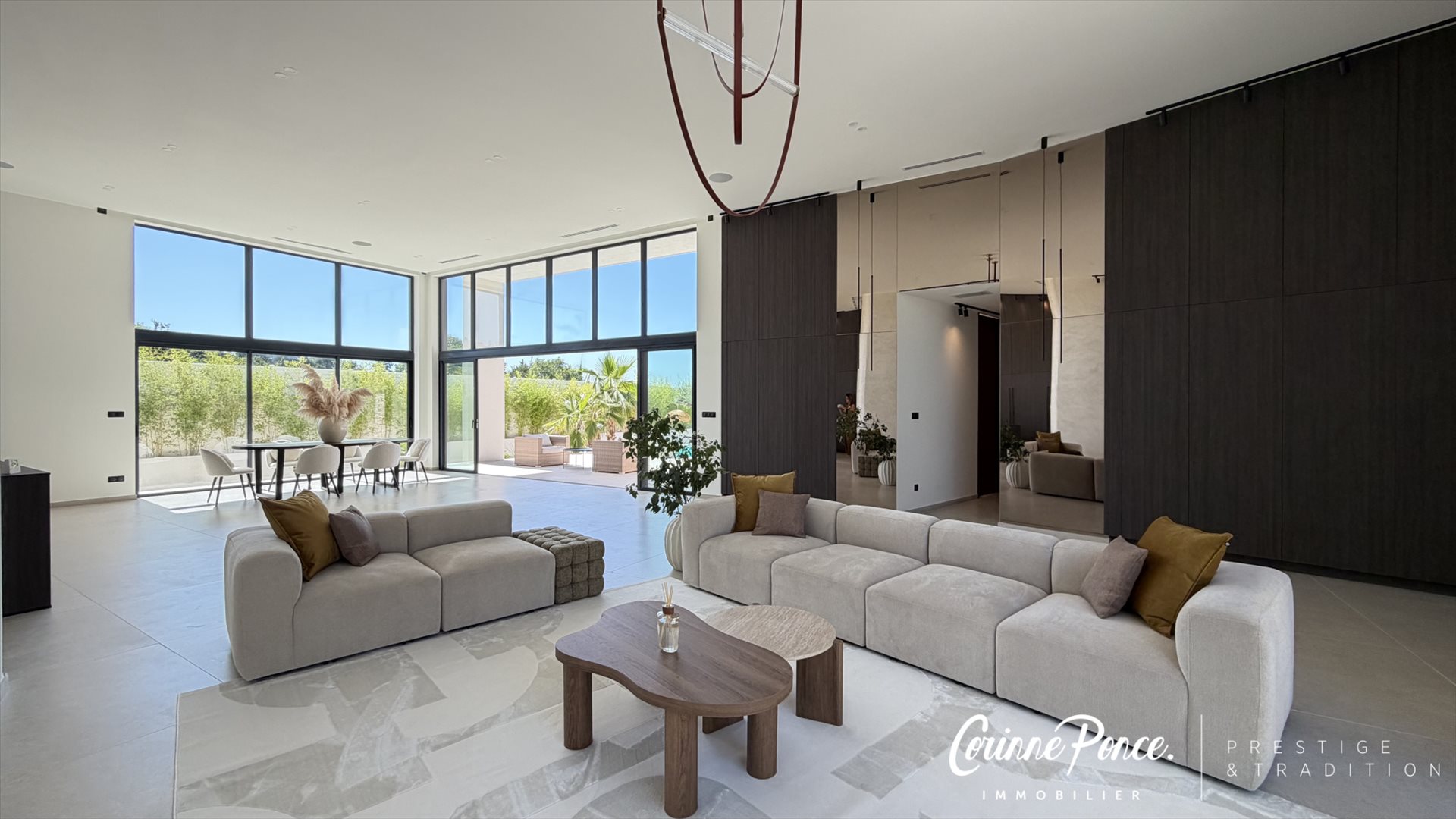 Maison à vendre, 218m², Nîmes