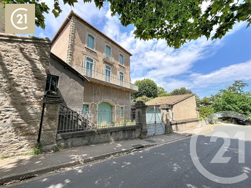 Maison 7 pièces 198 m² · à Mons · 198 m² · 260 000 €