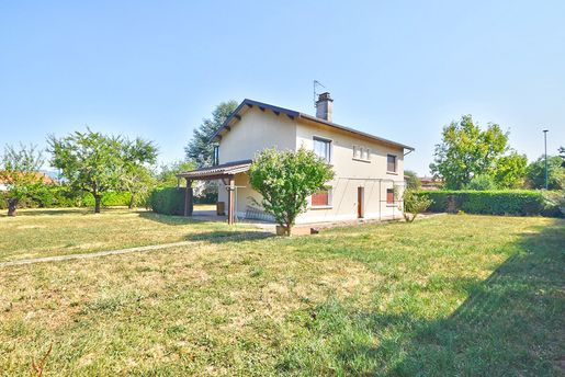 Maison 4 pièces 137 m² · à Chazay-d'Azergues · 137 m² · 450 000 €