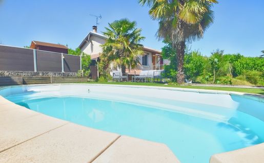 Maison 5 pièces 148 m² · à Chazay-d'Azergues · 148 m² · 440 000 €