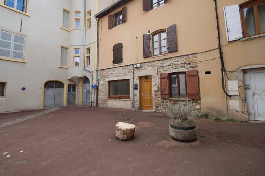 Appartement 2 pièces 33 m² · à Chasselay · 33 m² · 99 000 €