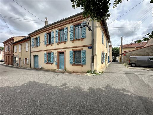 7 pièces 200 m² · à Portet-sur-Garonne · 200 m² · 390 000 €