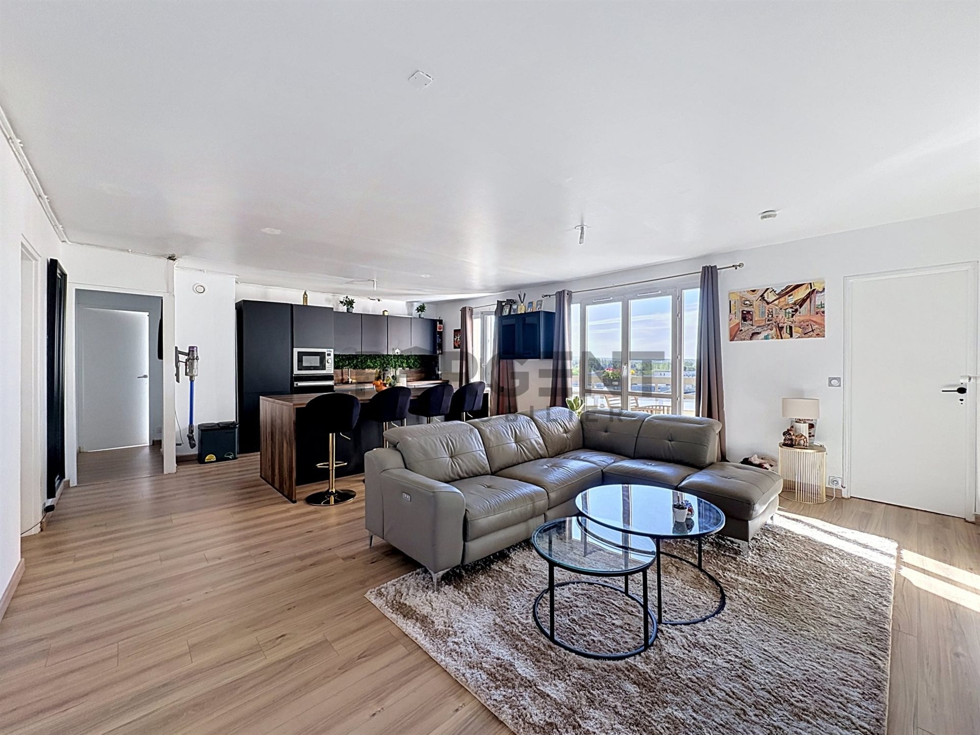 Appartement à vendre, 83m², Sedan