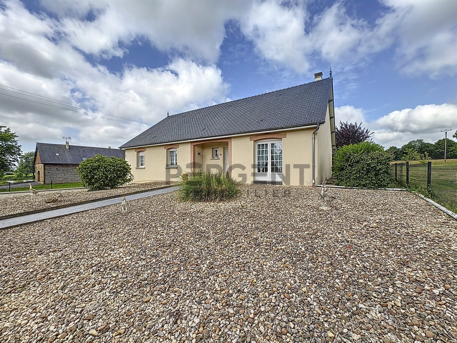 Maison à vendre, 194m², Neuville-lez-Beaulieu