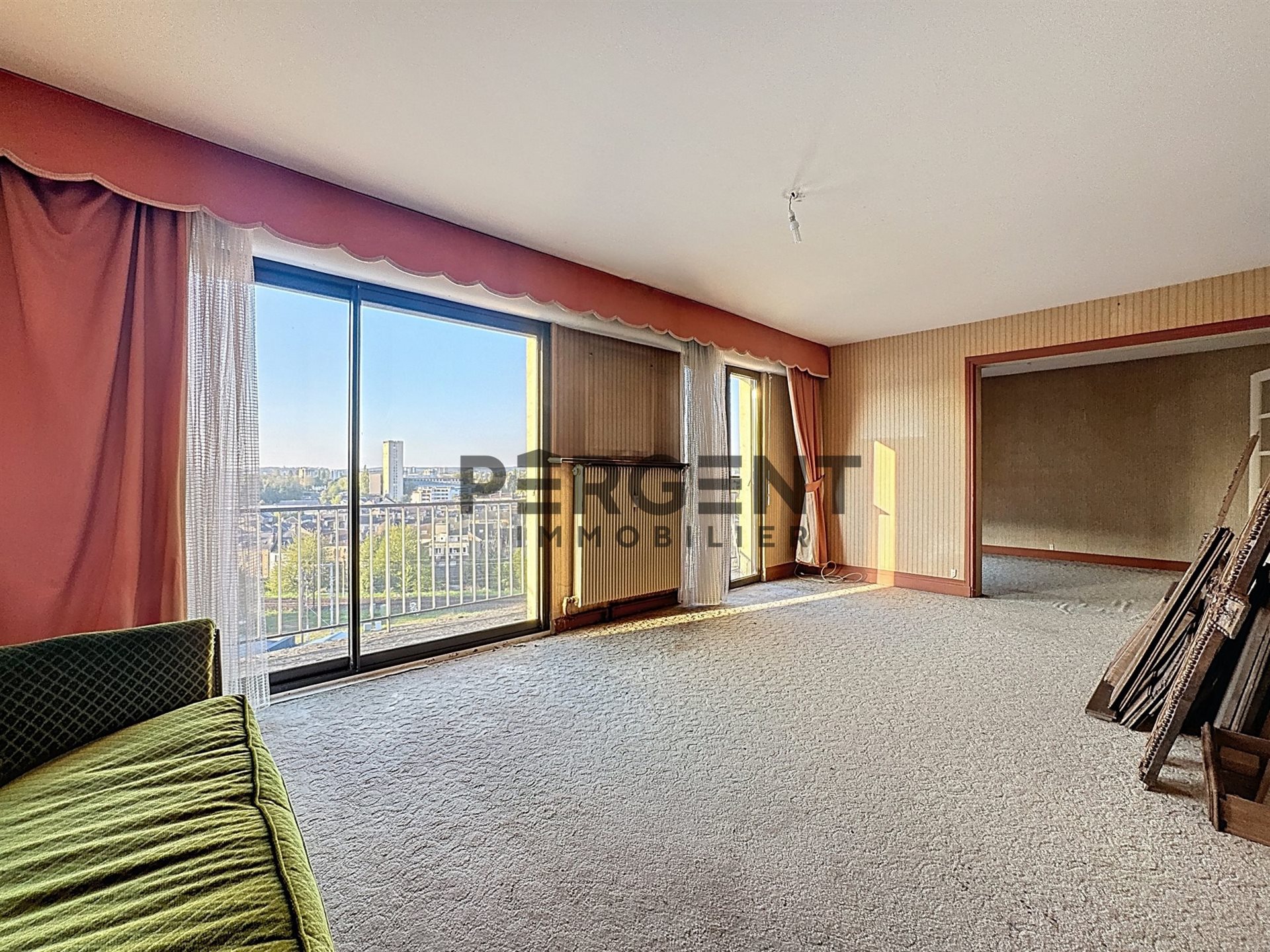 Appartement à vendre, 100m², Charleville-Mézières