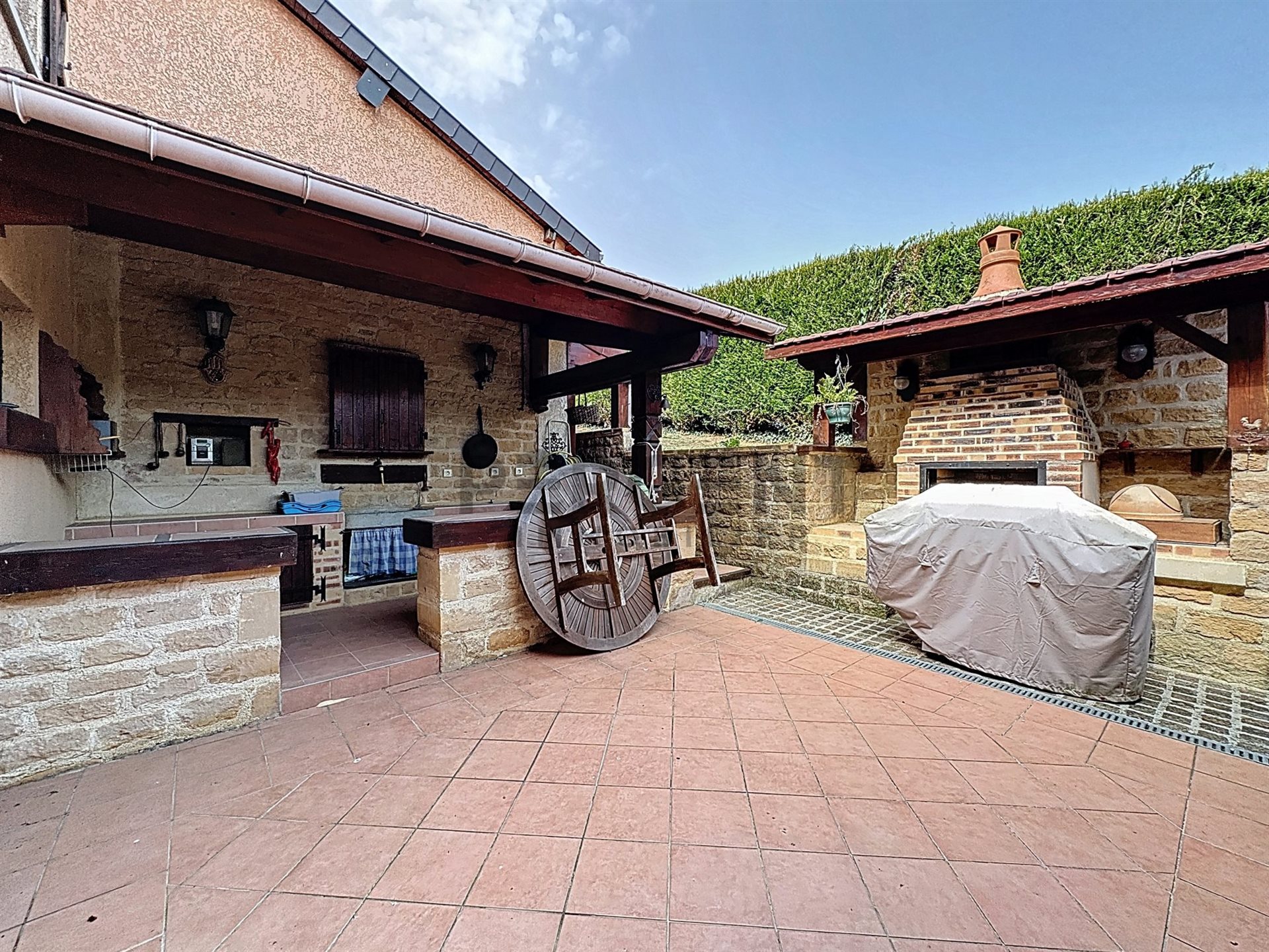 Maison à vendre, 352m², Nouvion-sur-Meuse