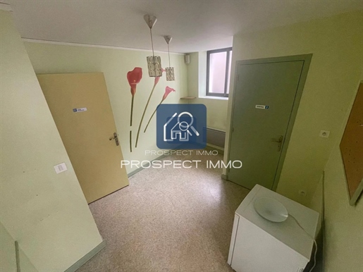 Local commercial 90 m² · à Sévérac d'Aveyron · 90 m² · 78 000 €