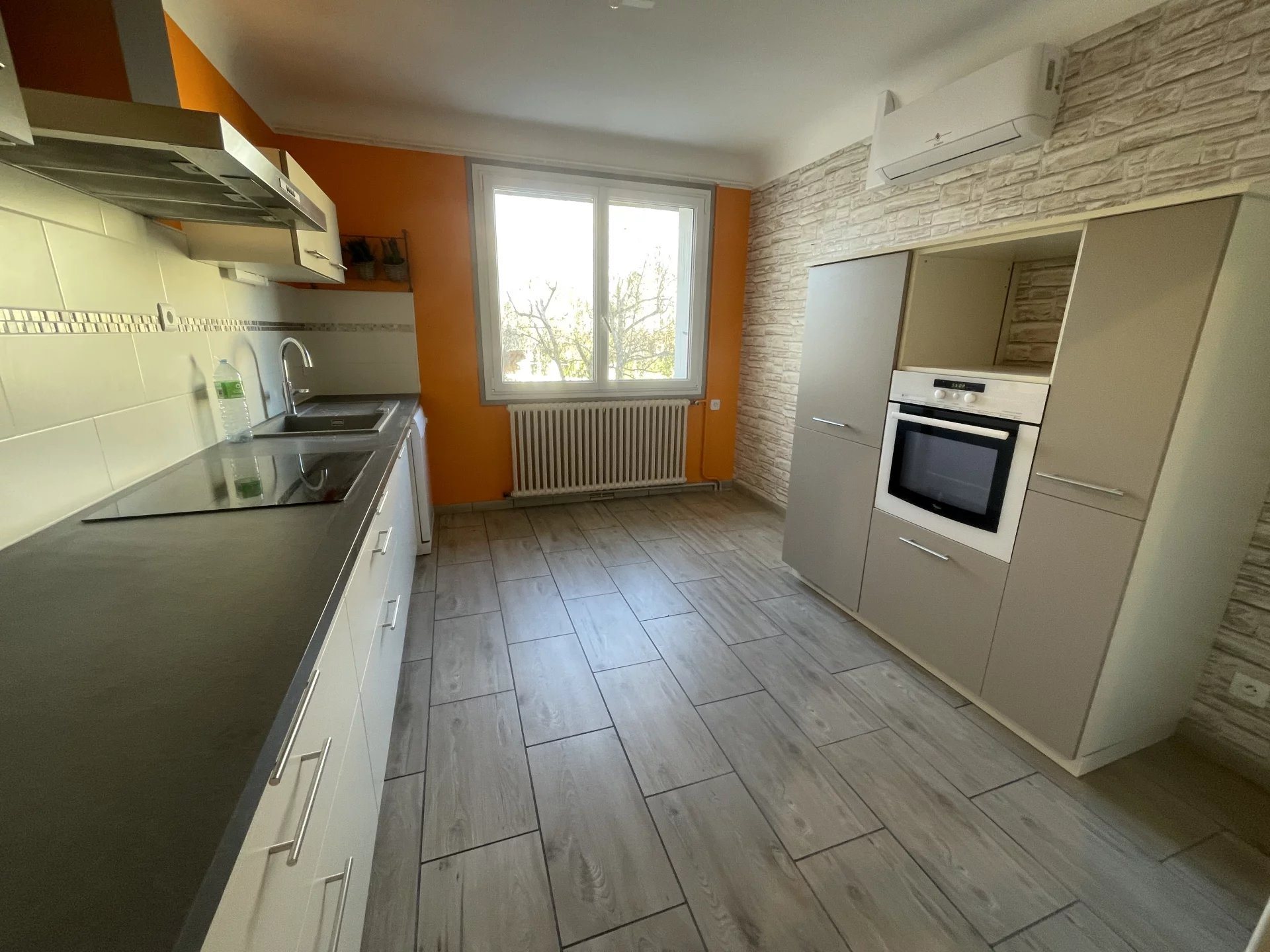 Appartement à louer, 105m², Loudun