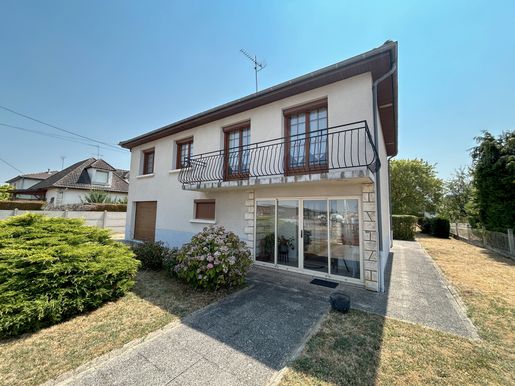 Maison 5 pièces 96 m² · à Commentry · 96 m² · 119 000 €