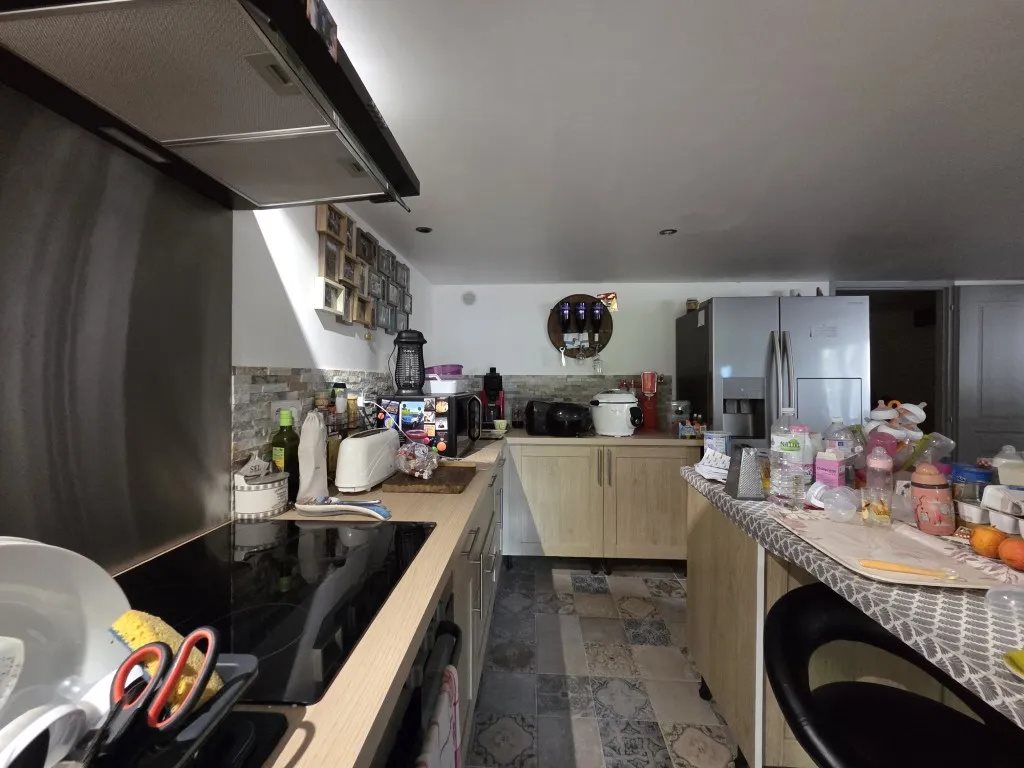 Maison à vendre, 174m², Salon-la-Tour