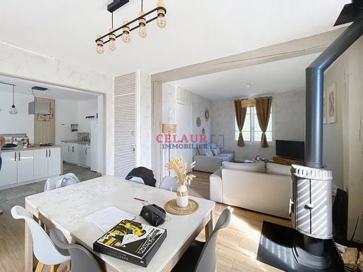 Maison 6 pièces 116 m² · à Uzerche · 116 m² · 140 000 €