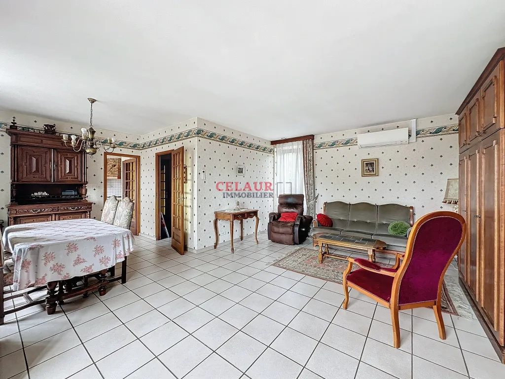 Maison à vendre, 110m², Saint-Martial-de-Gimel