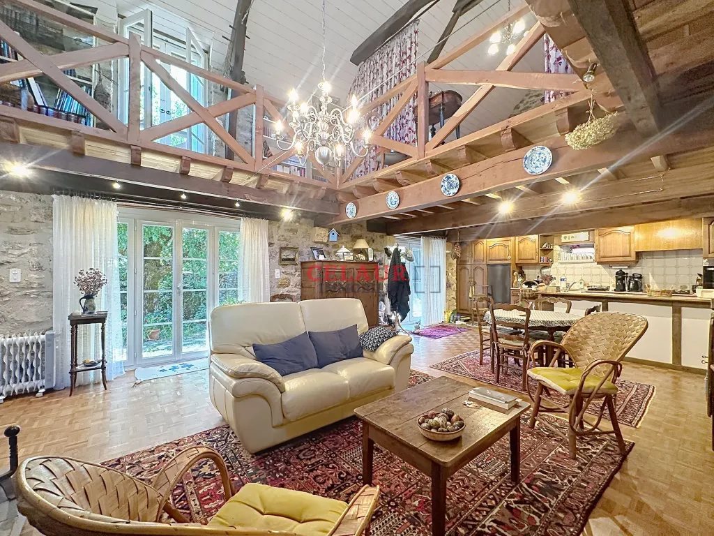 Maison à vendre, 135m², Carennac