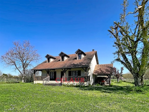 Maison 4 pièces 164 m² · à Tauriac · 164 m² · 195 000 €