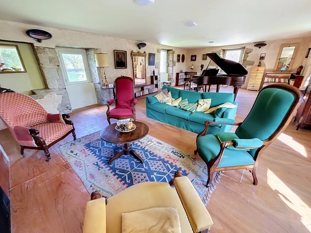 Maison à vendre, 185m², Meyssac