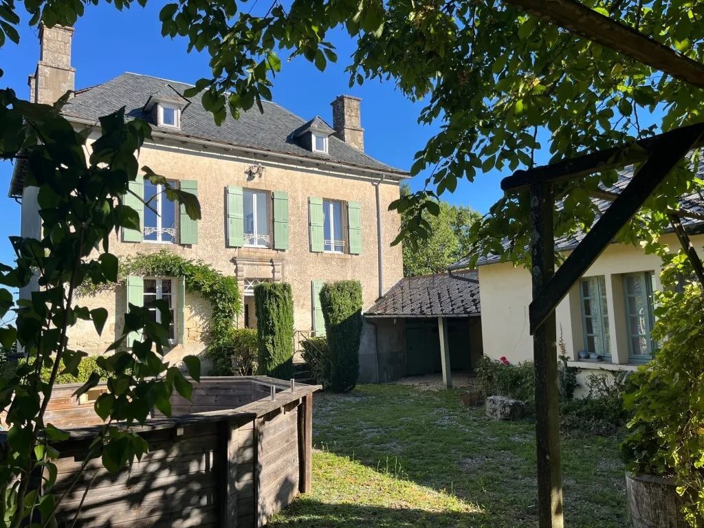 Maison à vendre, 280m², Argentat